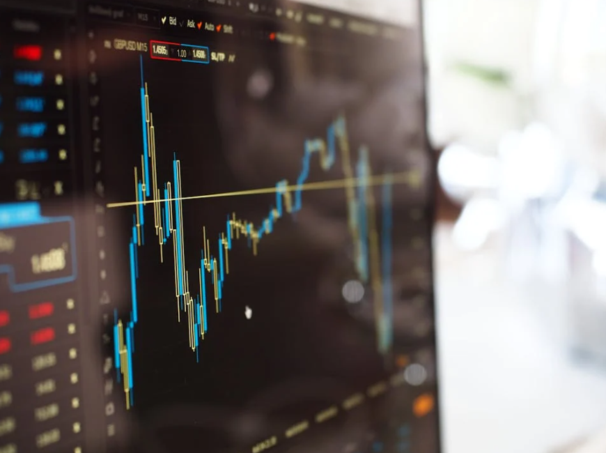 forex-trading,currency-exchange,financial-markets,trading-strategies,risk-management